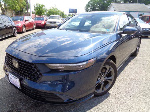 Used 2025 Honda Accord EX-L image 3