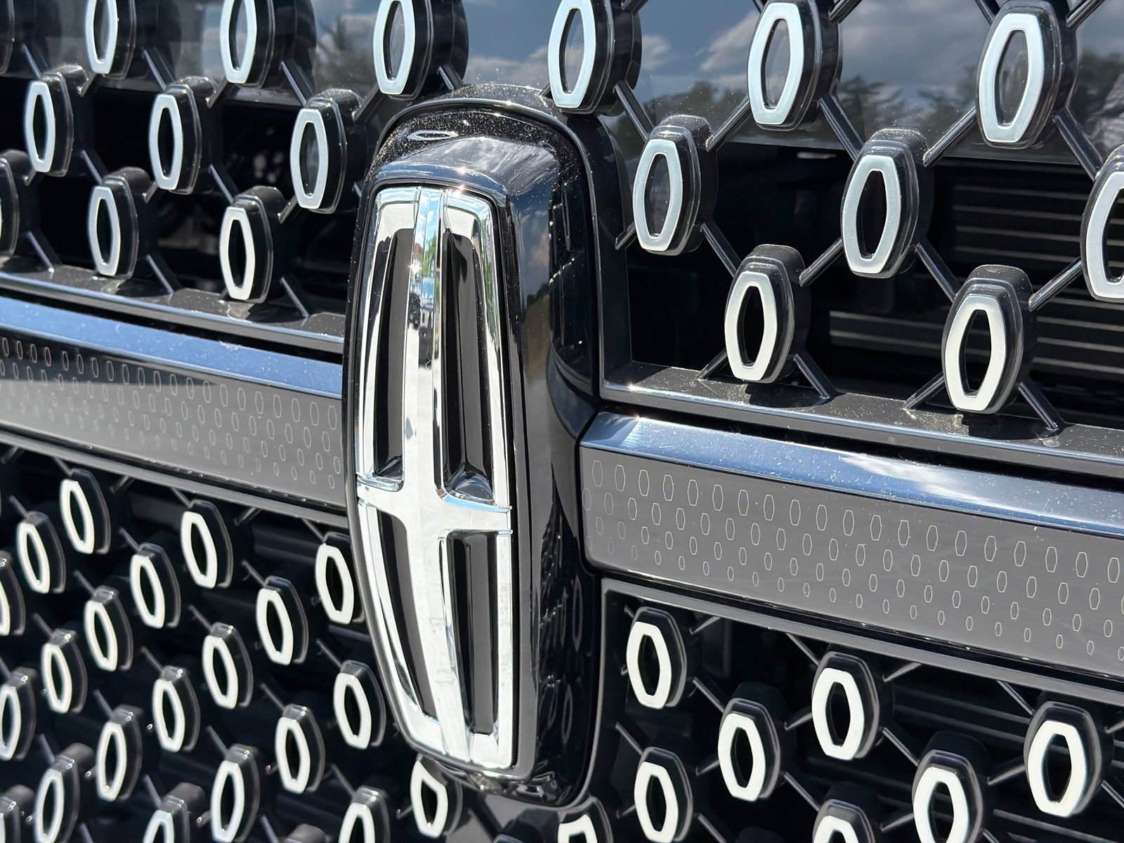 New 2026 Lincoln Navigator Reserve AWD/4WD image 15