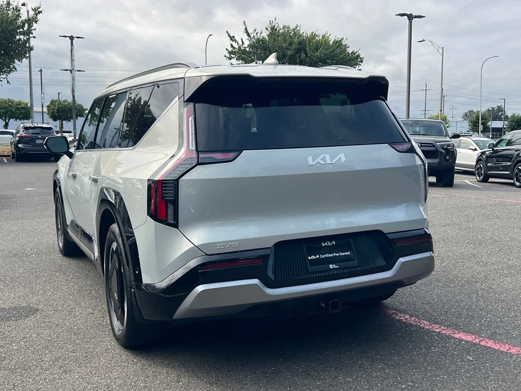 Certified 2024 Kia EV9 Land AWD/4WD image 11