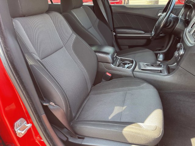 Used 2022 Dodge Charger SXT RWD image 21