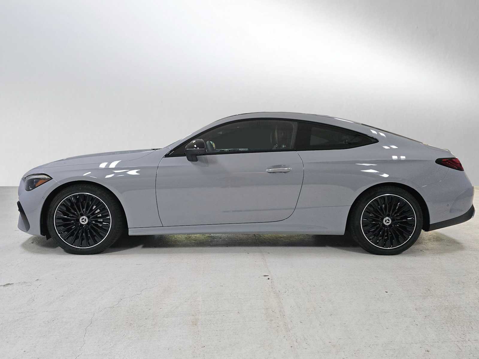 New 2026 Mercedes-Benz CLE 300 4MATIC Coupe image 6