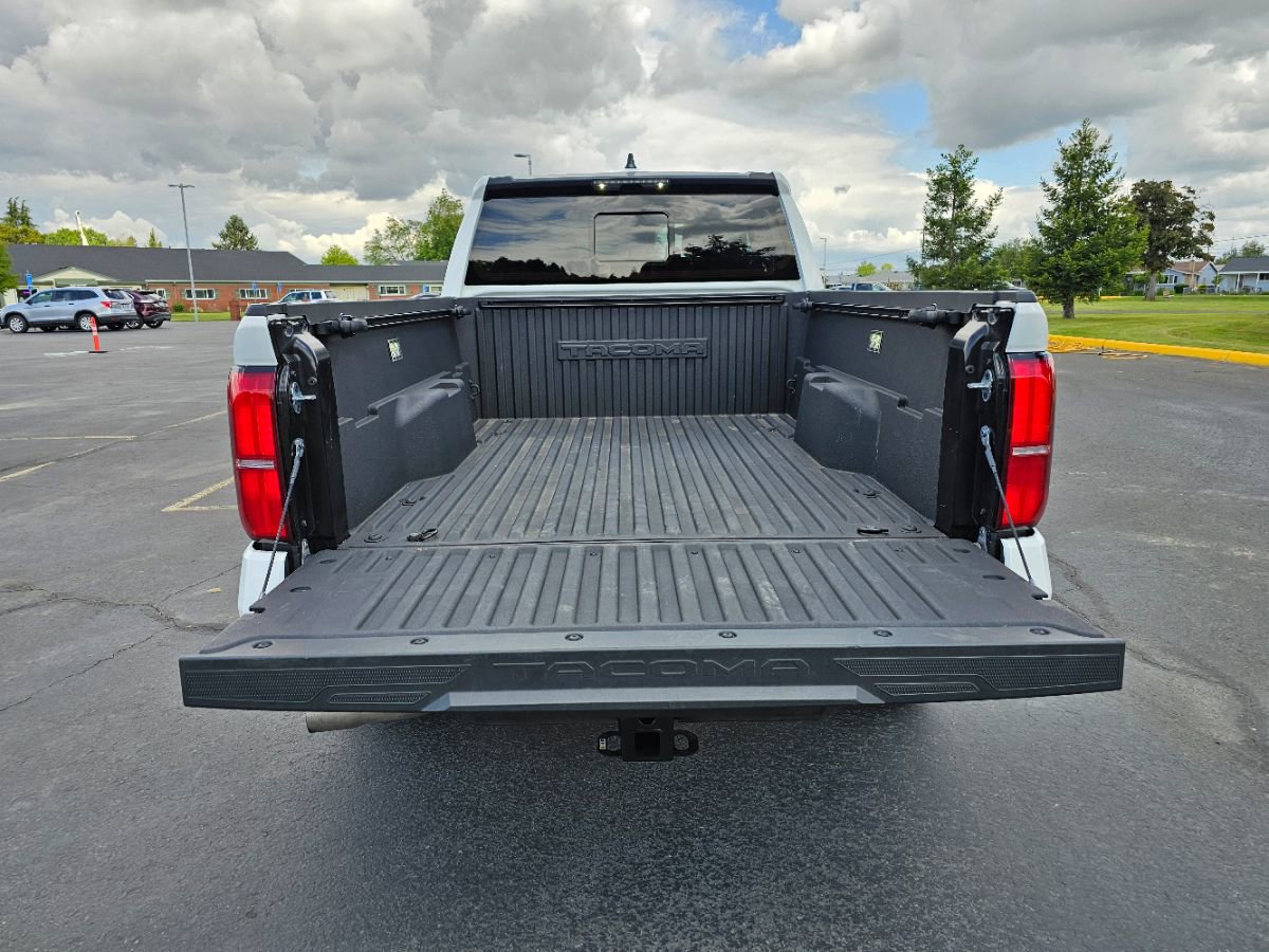 Used 2024 Toyota Tacoma SR5 image 19
