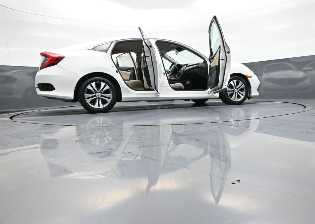Used 2019 Honda Civic LX image 46