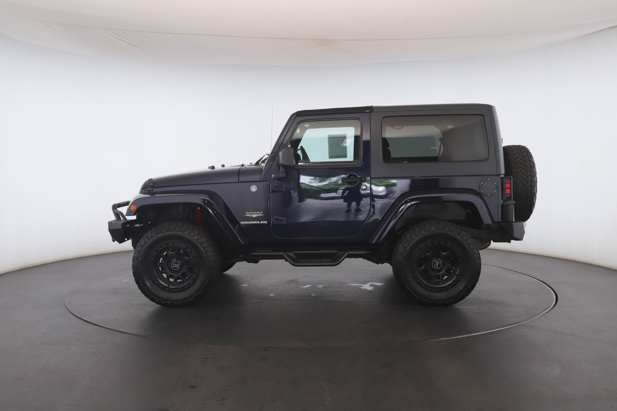 Used 2013 Jeep Wrangler Sahara w/ Dual Top Group AWD/4WD image 18