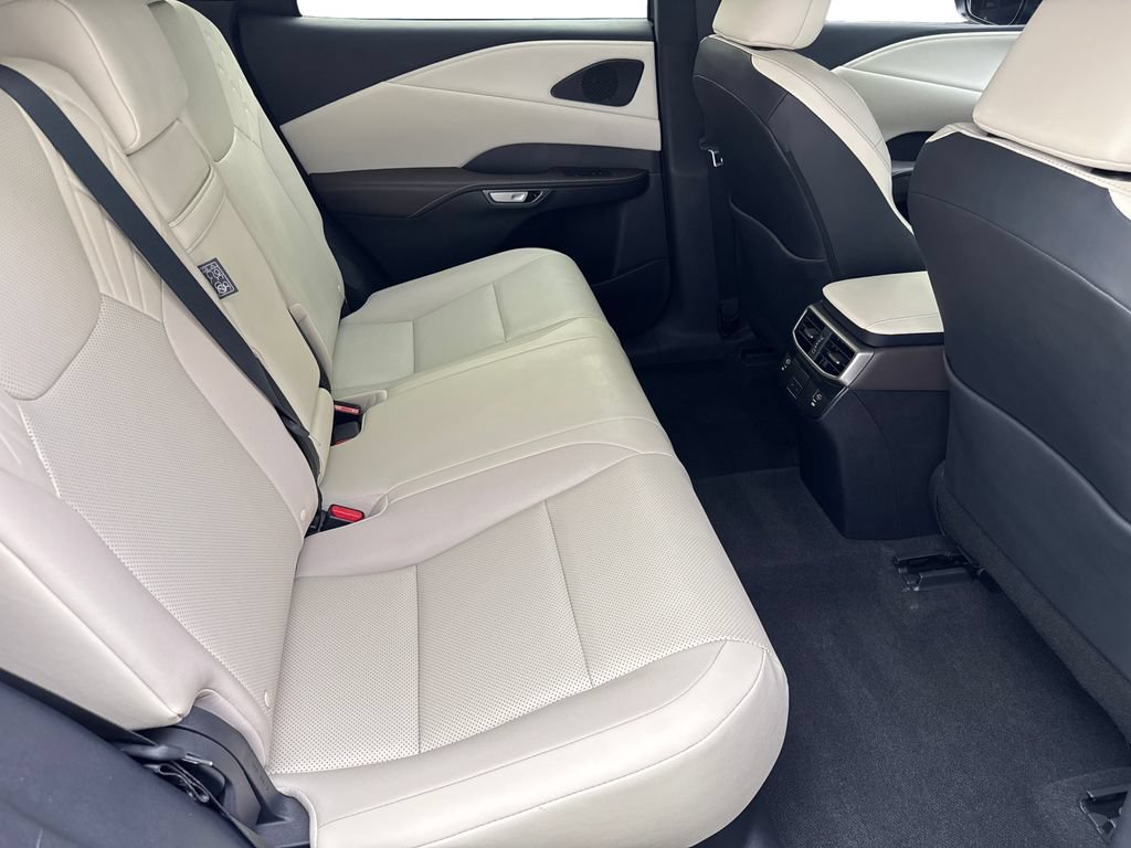 Used 2024 Lexus RX 350 FWD w/ Technology Package image 38