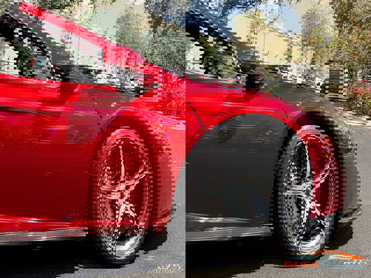 Used 2015 McLaren 650S Spider image 71