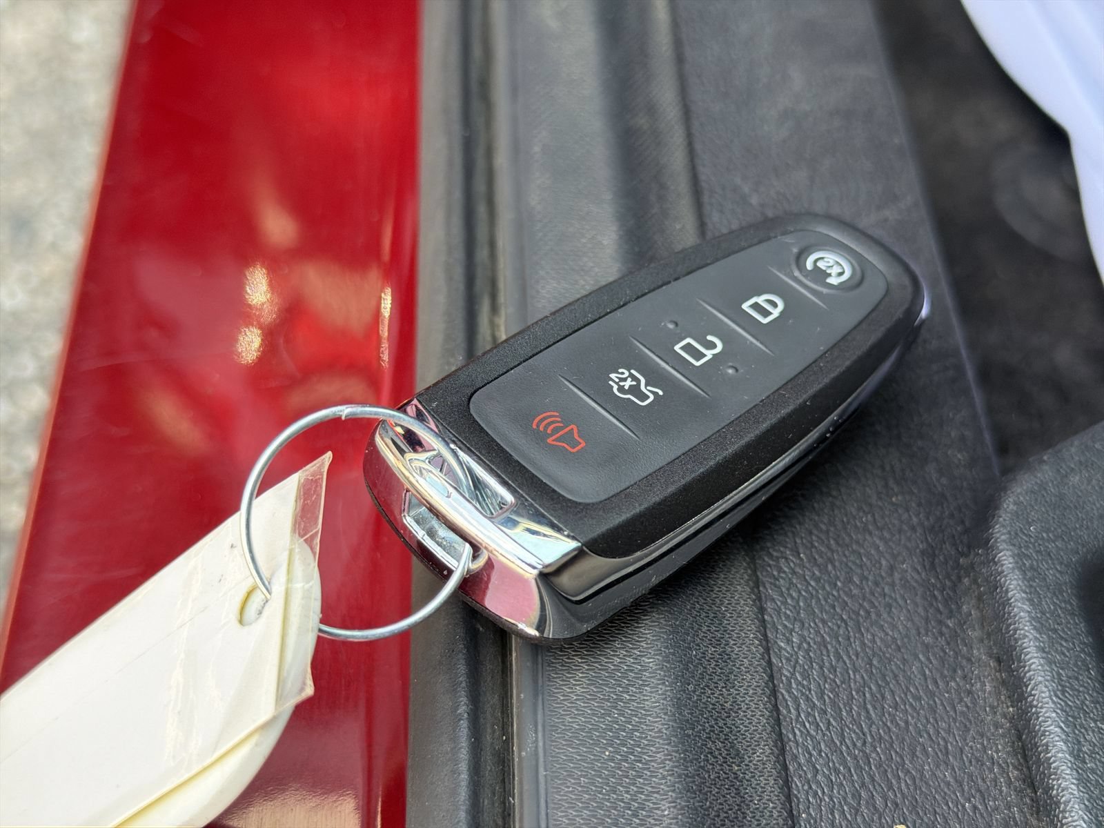 Used 2019 Ford Escape SEL FWD image 40