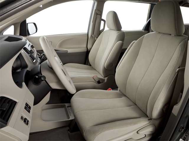 Used 2012 Toyota Sienna XLE AWD/4WD image 6