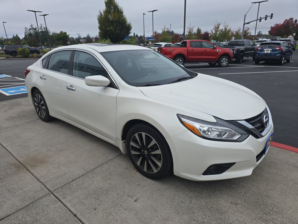 Used 2018 Nissan Altima 2.5 SV FWD image 6