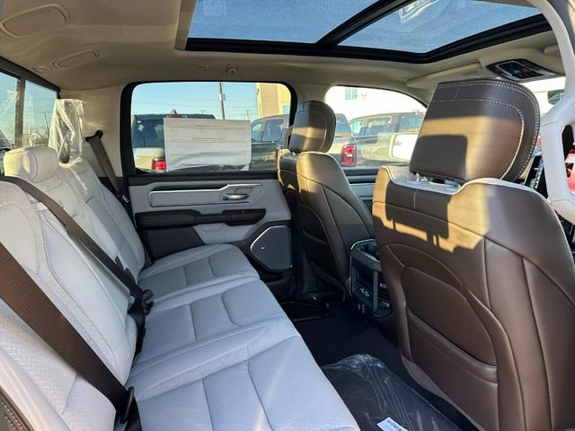 New 2026 RAM 1500 Laramie AWD/4WD image 5