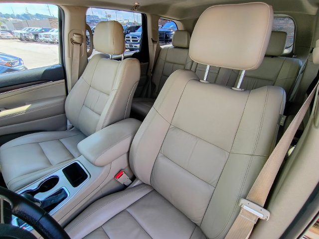 Used 2016 Jeep Grand Cherokee Limited w/ Trailer Tow Group IV RWD image 78