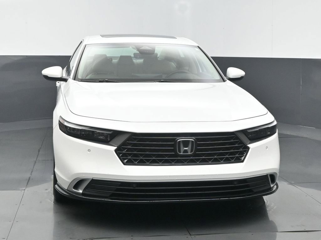 Certified 2023 Honda Accord Touring image 4