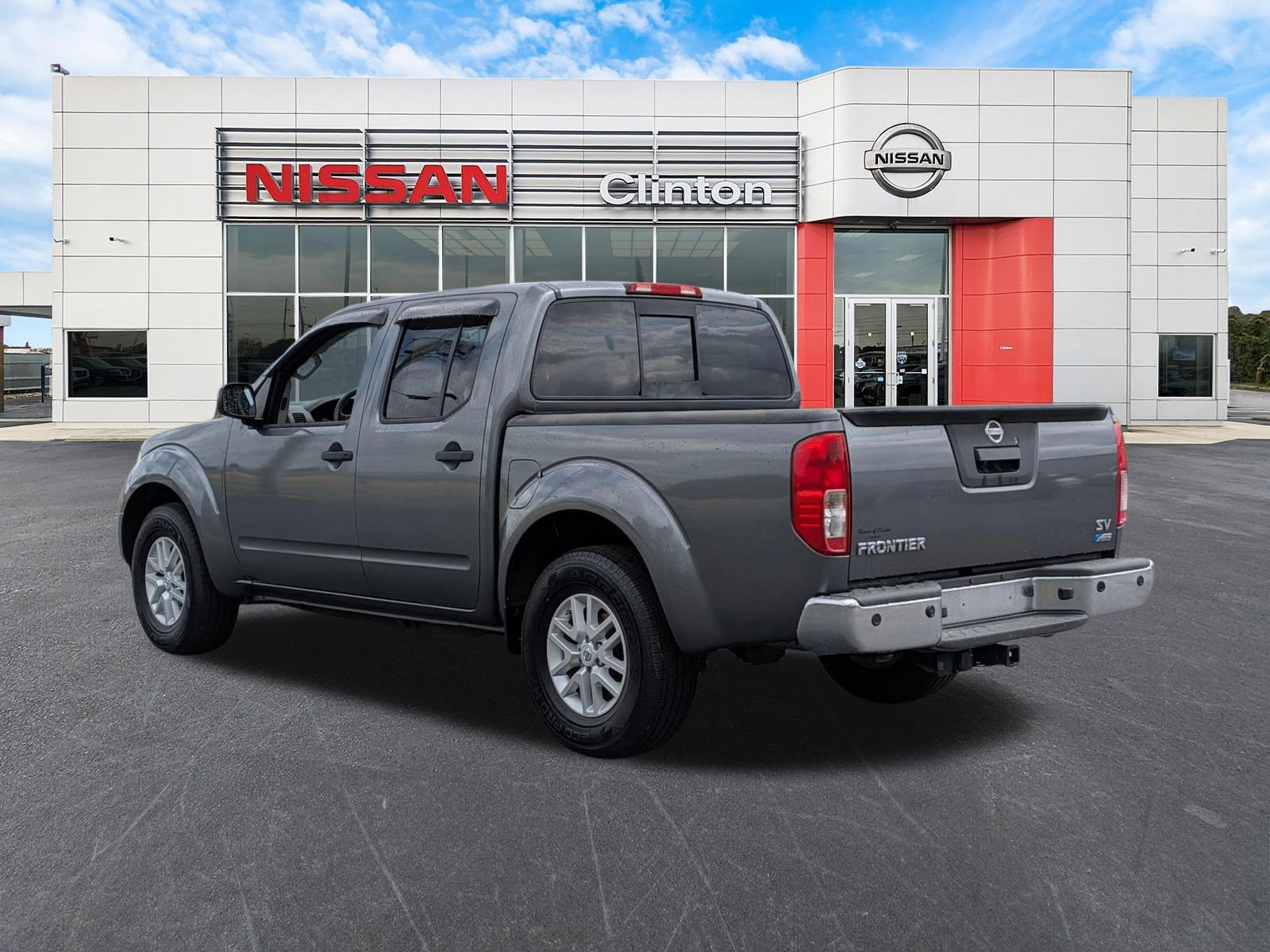 Used 2017 Nissan Frontier SV w/ SV Value Truck Package image 5