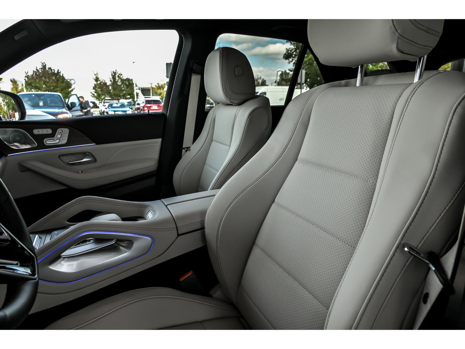 Certified 2026 Mercedes-Benz GLE 350 4MATIC image 9