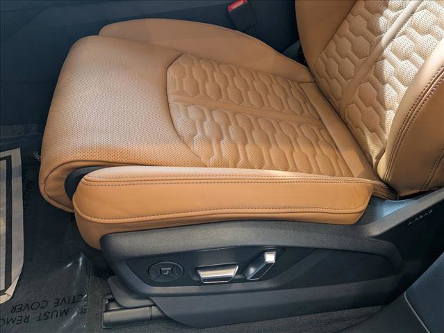 New 2026 Audi RS Q8 performance image 4