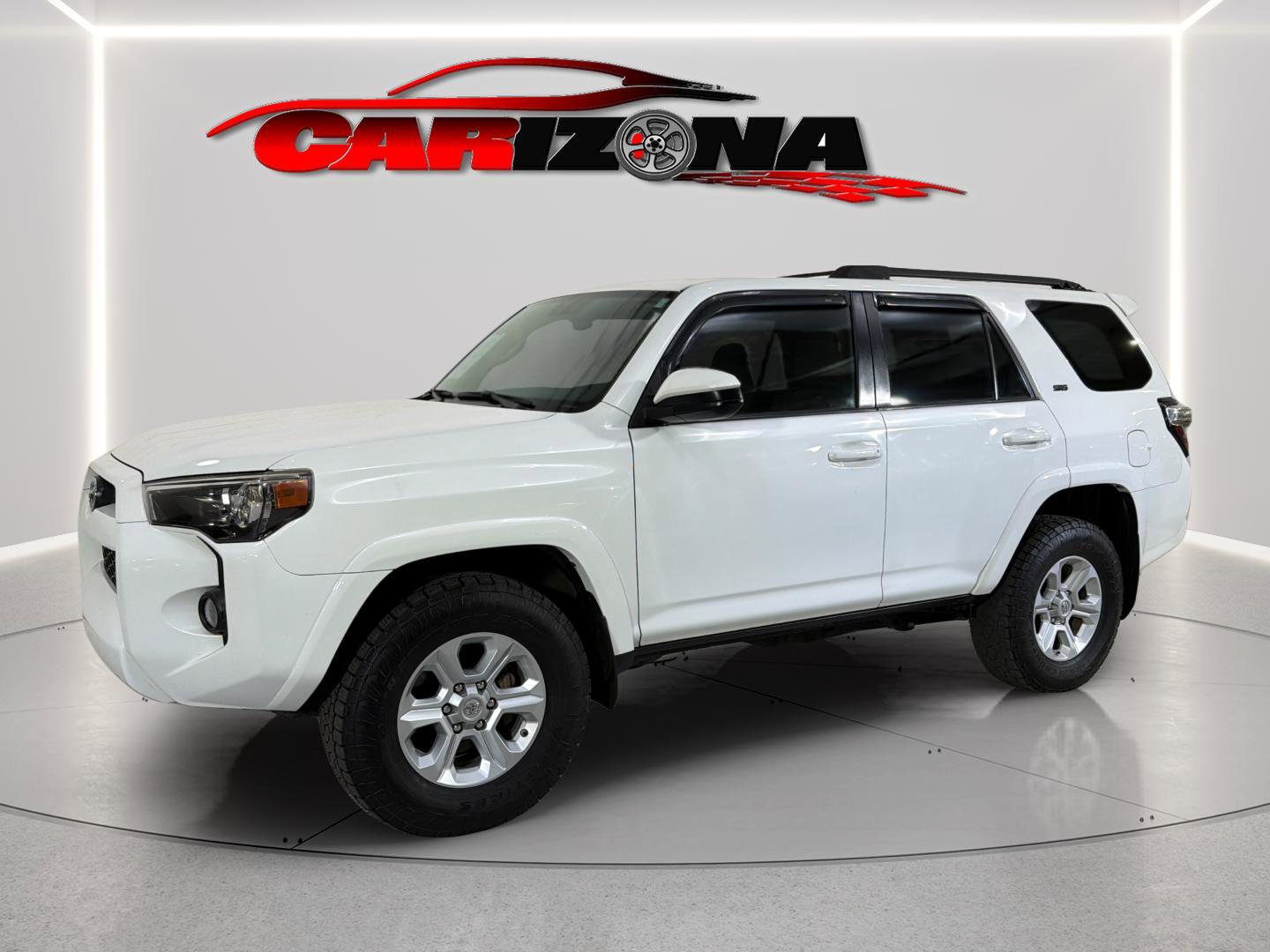 Used 2018 Toyota 4Runner SR5 AWD/4WD image 5