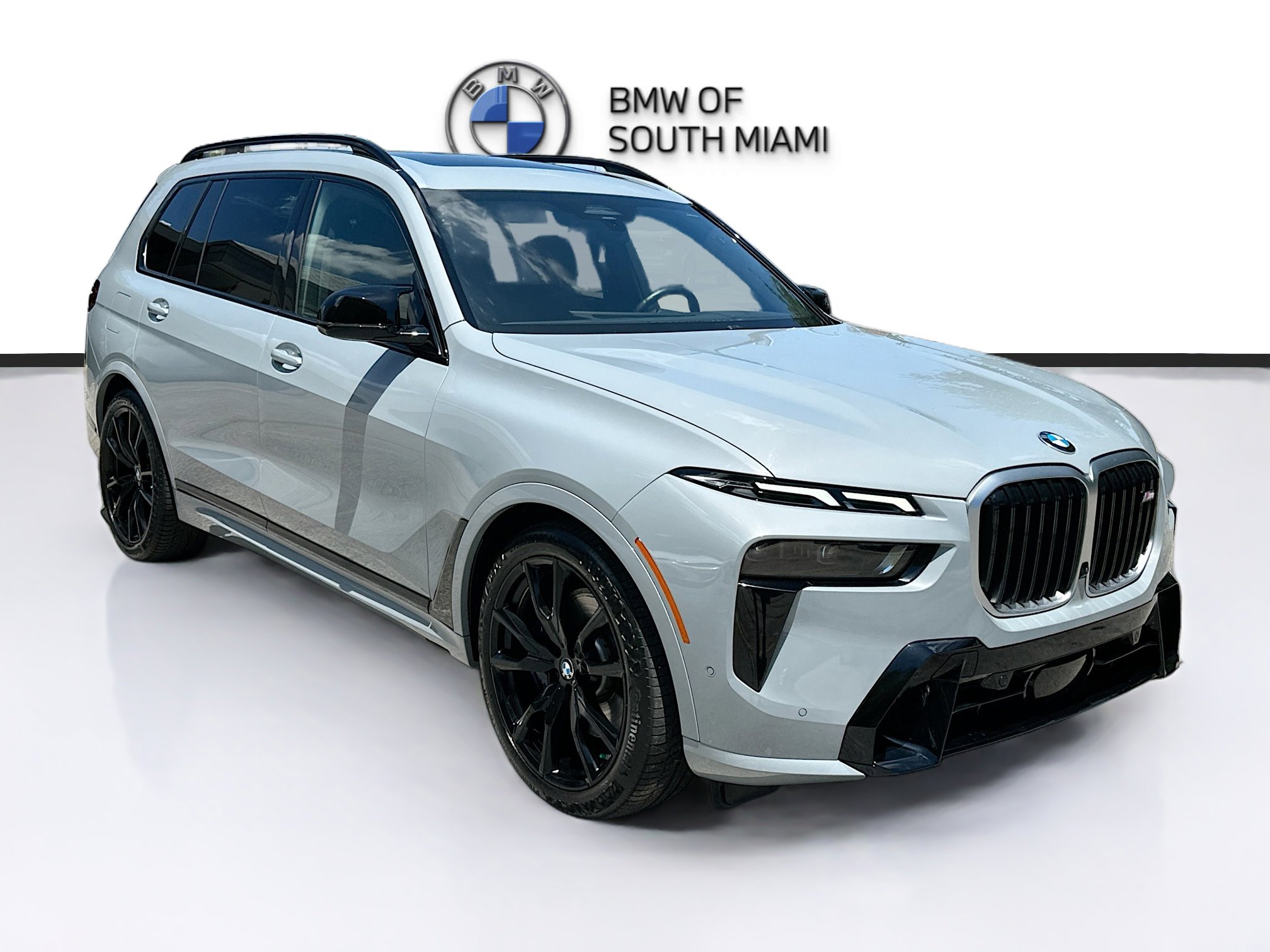 Certified 2024 BMW X7 M60i AWD/4WD image 1