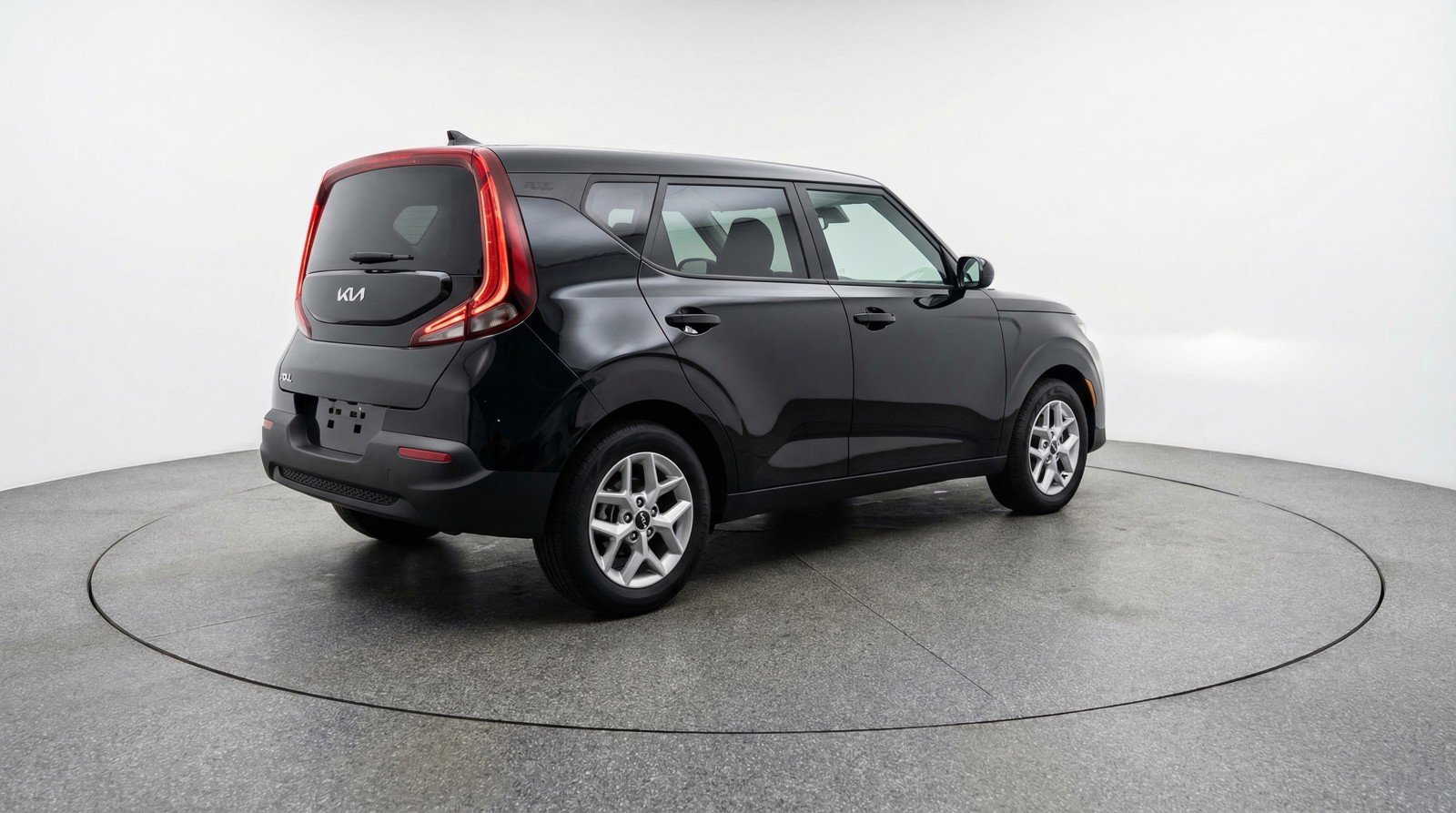 Used 2025 Kia Soul LX w/ LX Technology Package image 9