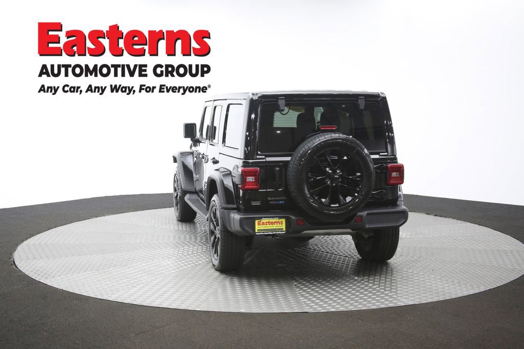 Used 2025 Jeep Wrangler Unlimited Sahara AWD/4WD image 36