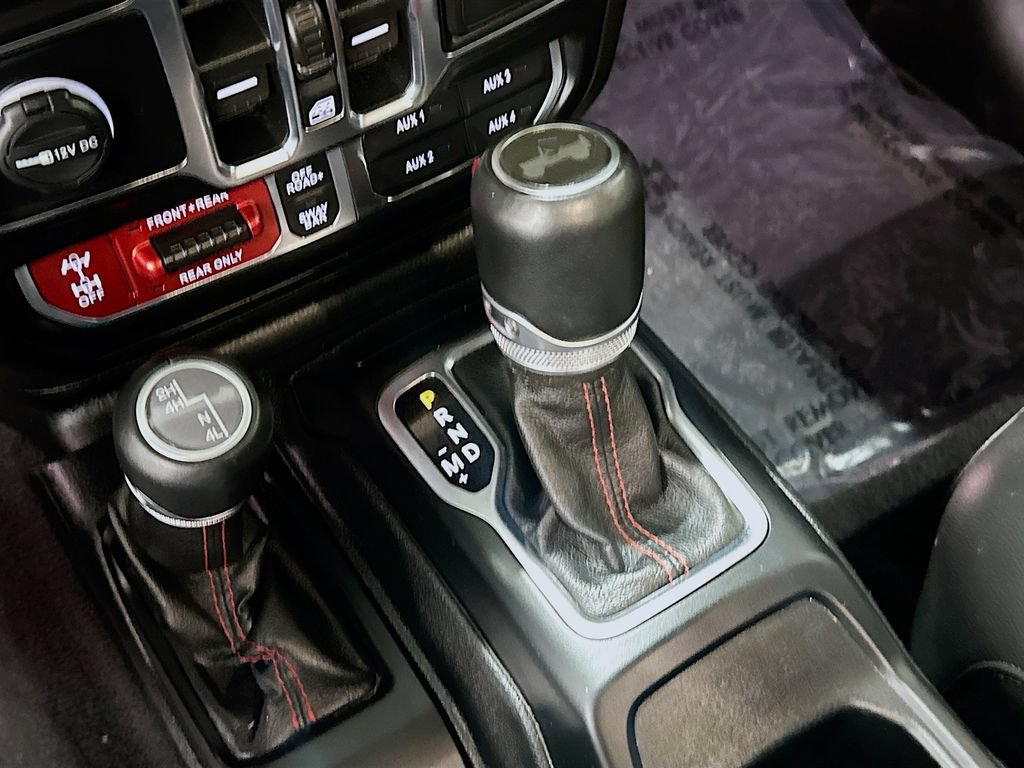 Used 2021 Jeep Wrangler Unlimited Rubicon AWD/4WD image 16