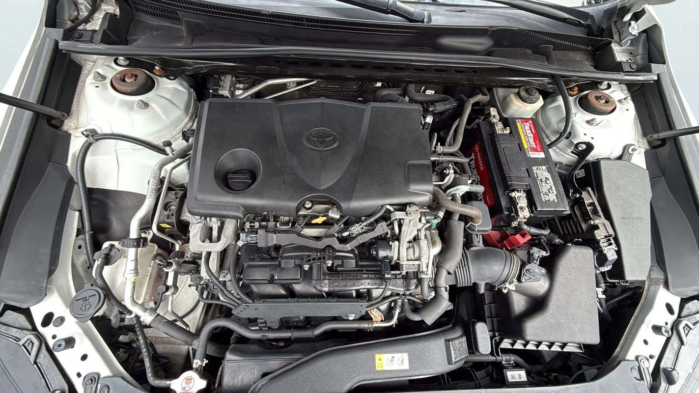 Used 2018 Toyota Camry XSE FWD image 20