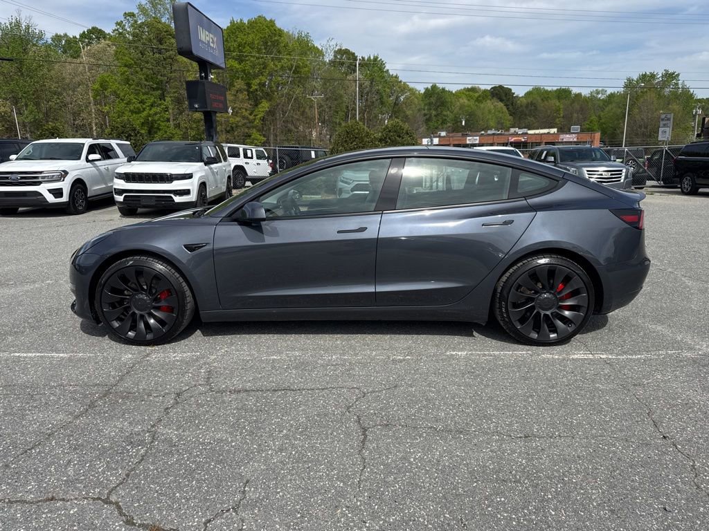 Used 2023 Tesla Model 3 Performance image 2