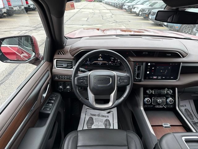Used 2022 GMC Yukon XL Denali w/ Max Trailering Package AWD/4WD image 17