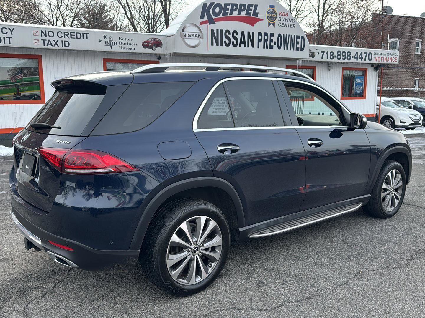 Used 2020 Mercedes-Benz GLE 350 4MATIC w/ 3rd Row Seat Package image 11