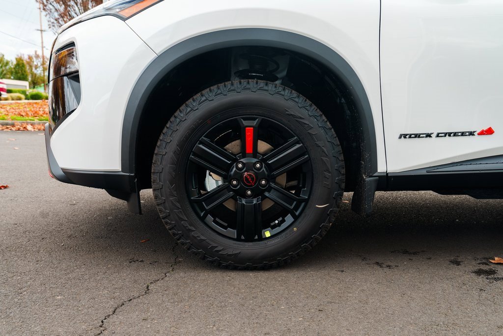 New 2026 Nissan Rogue SV image 7