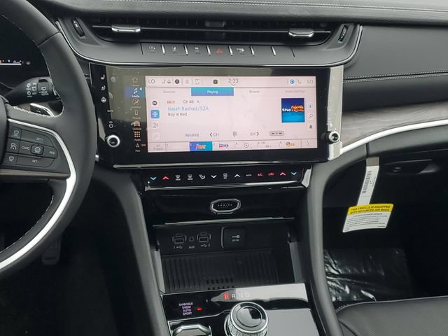 New 2026 Jeep Grand Cherokee Limited AWD/4WD image 15