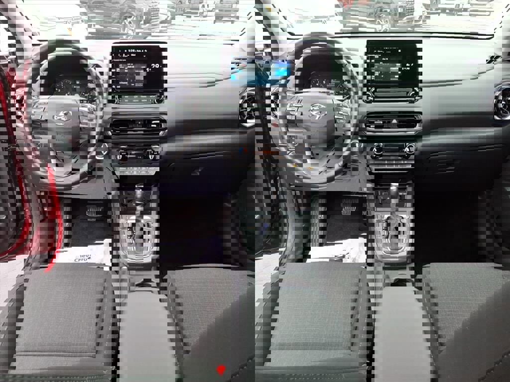 Used 2023 Hyundai Kona SEL w/ Convenience Package image 7