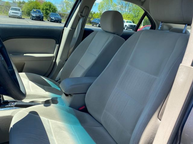 Used 2007 Ford Fusion SE FWD image 10