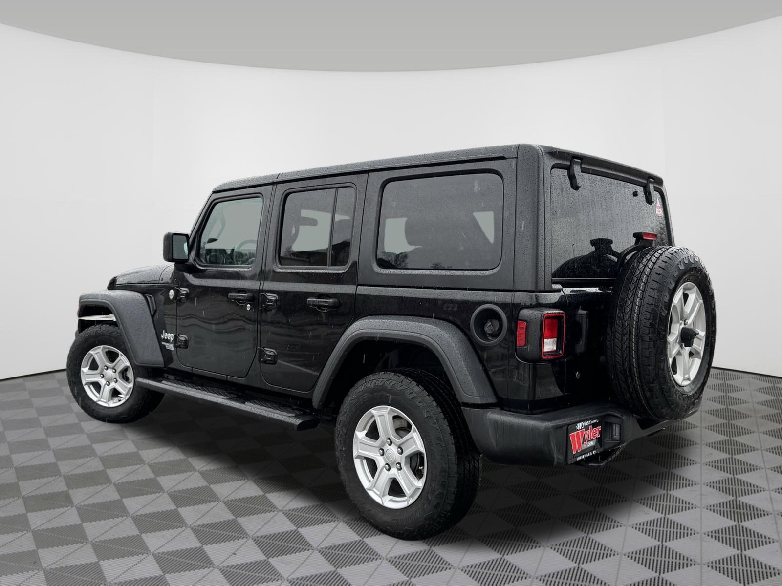 Used 2018 Jeep Wrangler Unlimited Sport S image 17