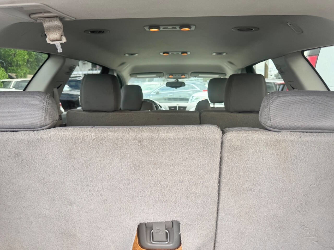 Used 2012 Chevrolet Traverse LS FWD image 8