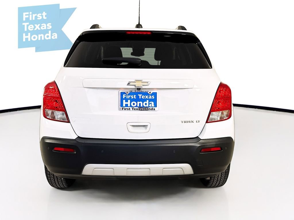 Used 2016 Chevrolet Trax LT w/ LT Convenience Package image 6