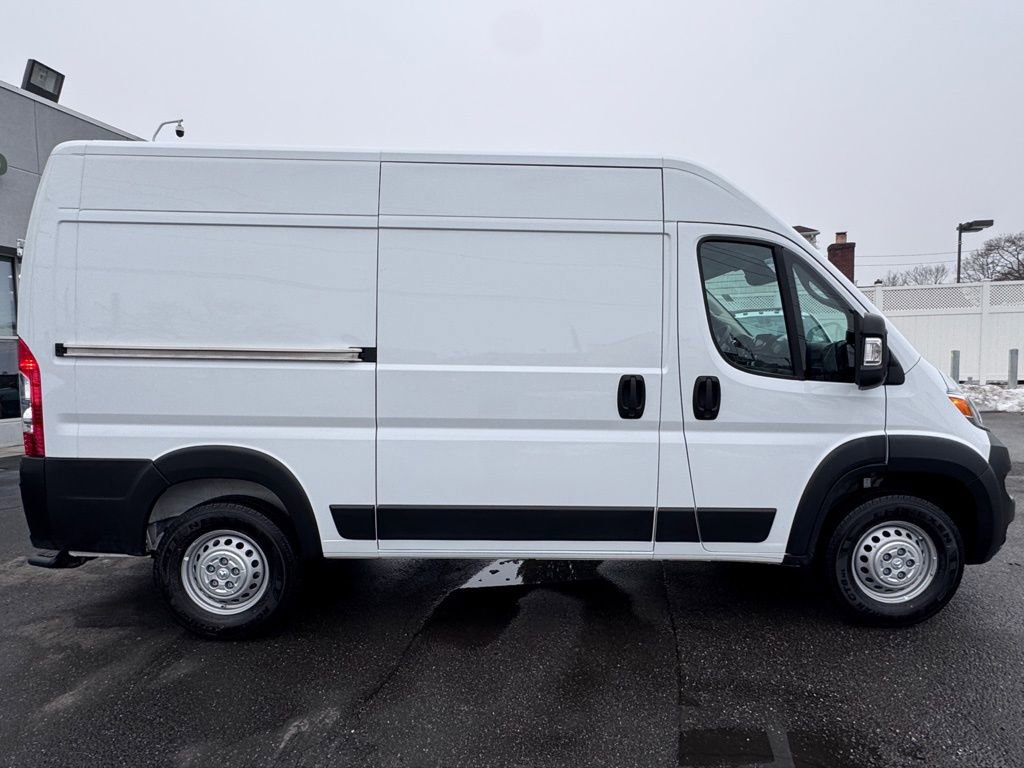 Used 2025 RAM ProMaster 2500 image 11