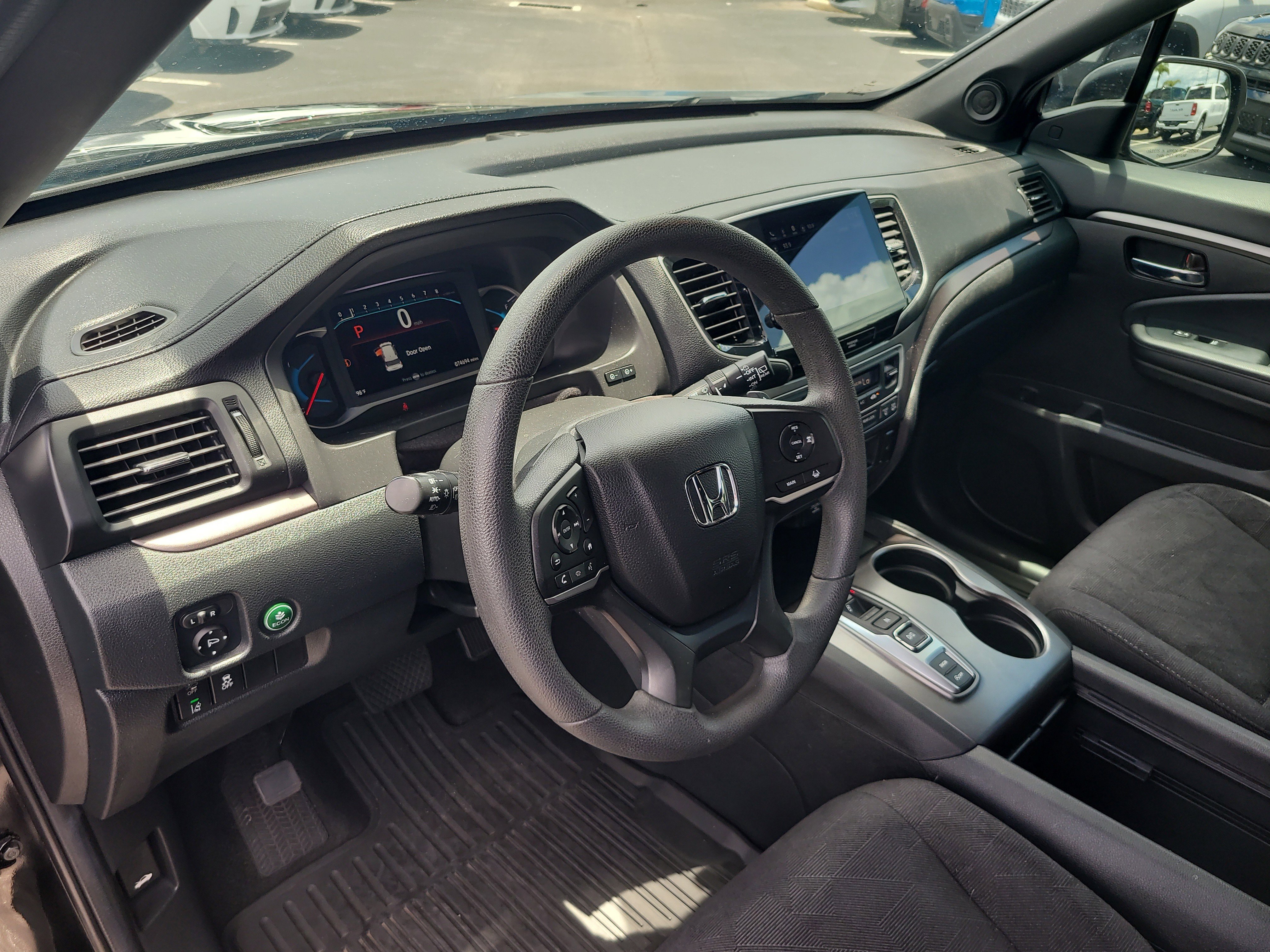 Used 2022 Honda Pilot Sport image 19