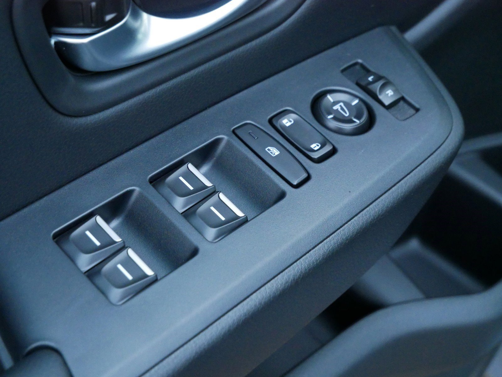 New 2025 Honda Pilot Touring image 17