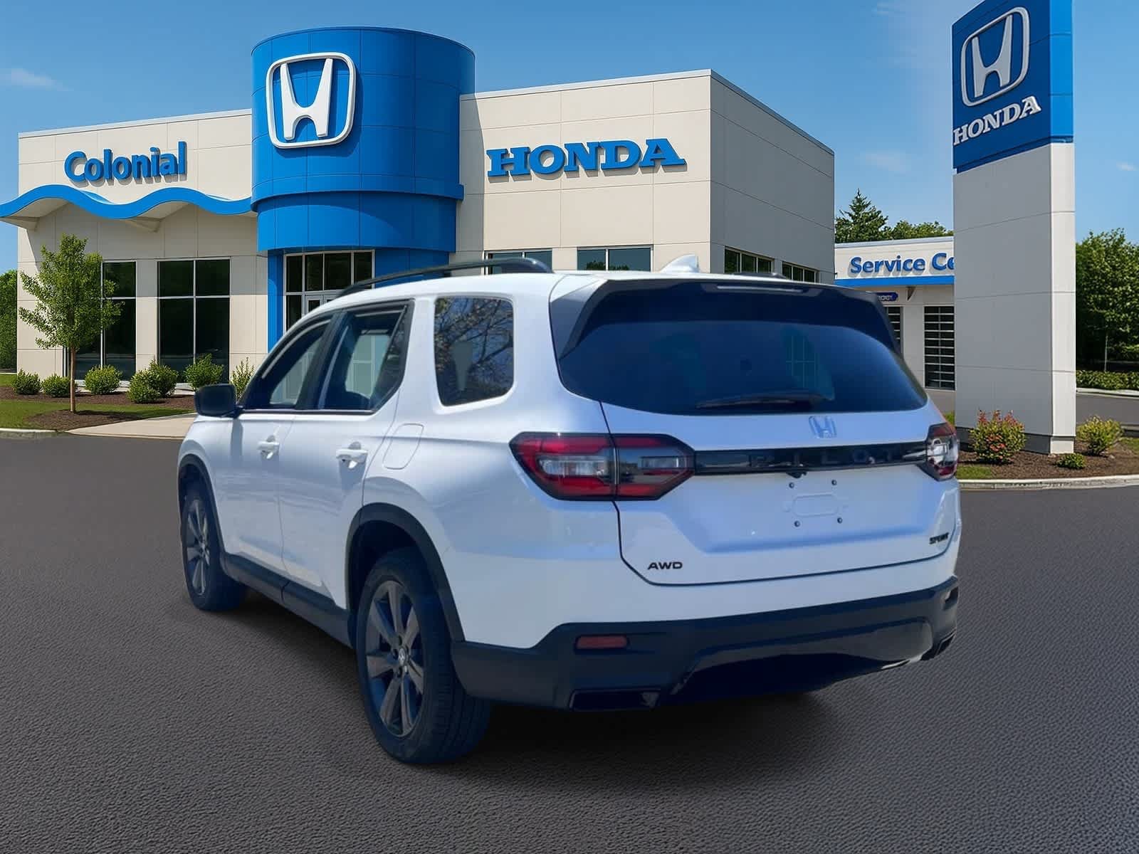 New 2026 Honda Pilot Sport image 4