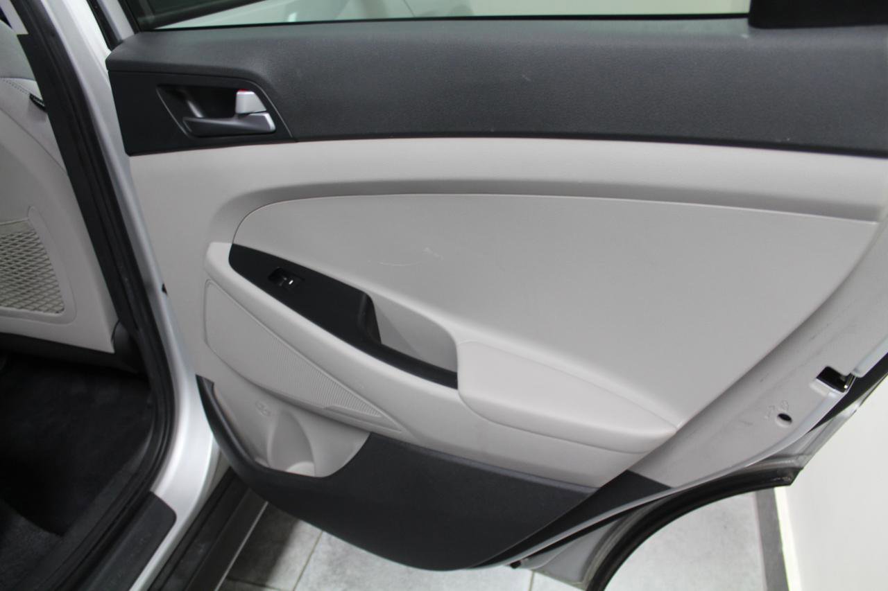 Used 2016 Hyundai Tucson SE w/ Option Group 12 image 25