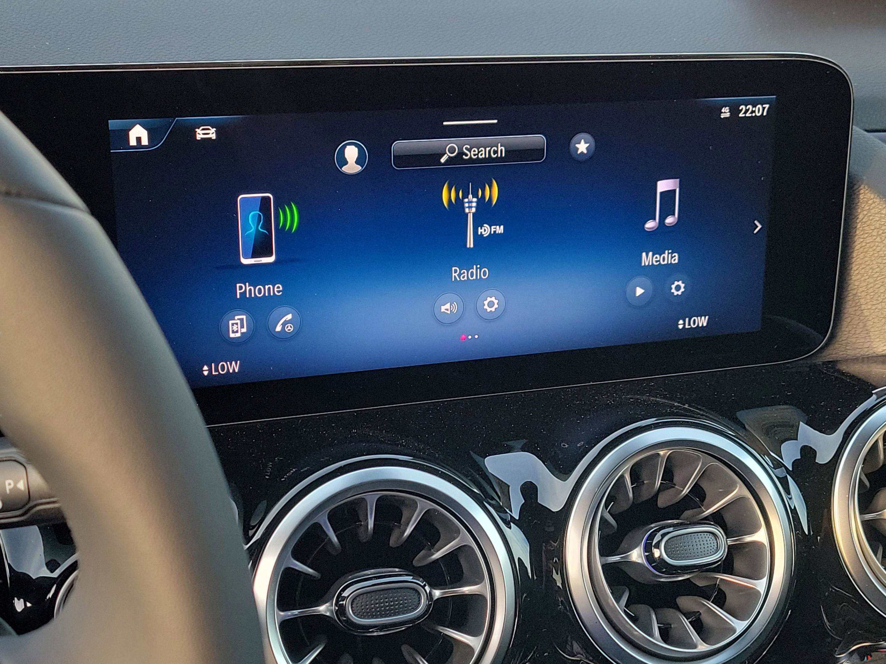 Certified 2026 Mercedes-Benz GLA 250 image 34