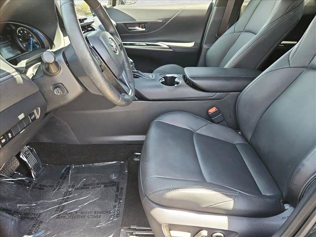 Certified 2023 Toyota Venza XLE AWD/4WD image 22