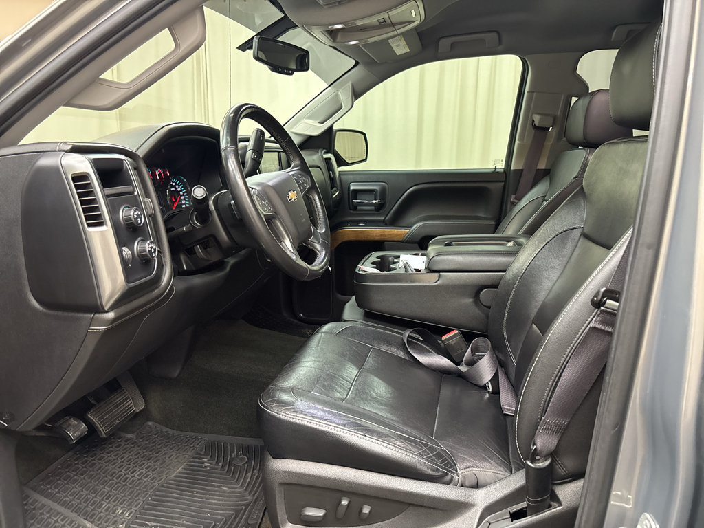Used 2017 Chevrolet Silverado 1500 LTZ w/ Sport Package AWD/4WD image 13