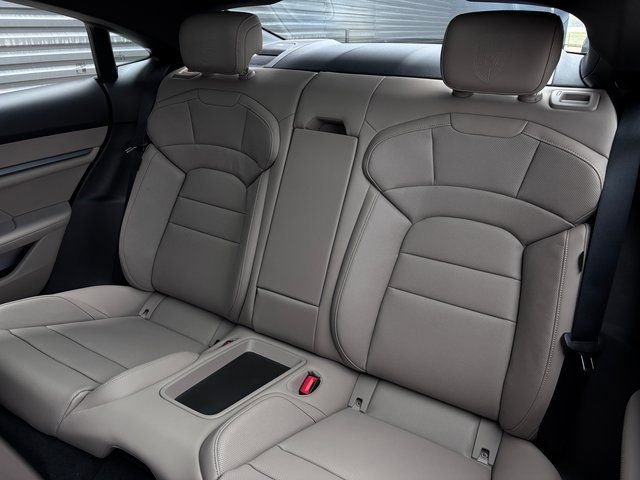 New 2026 Porsche Taycan image 24