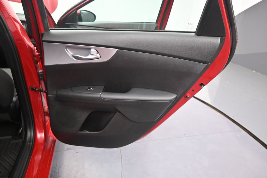 Certified 2023 Kia Forte LXS FWD image 18