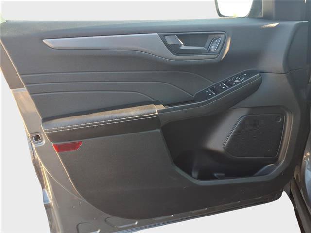 Used 2023 Ford Escape Active AWD/4WD image 15