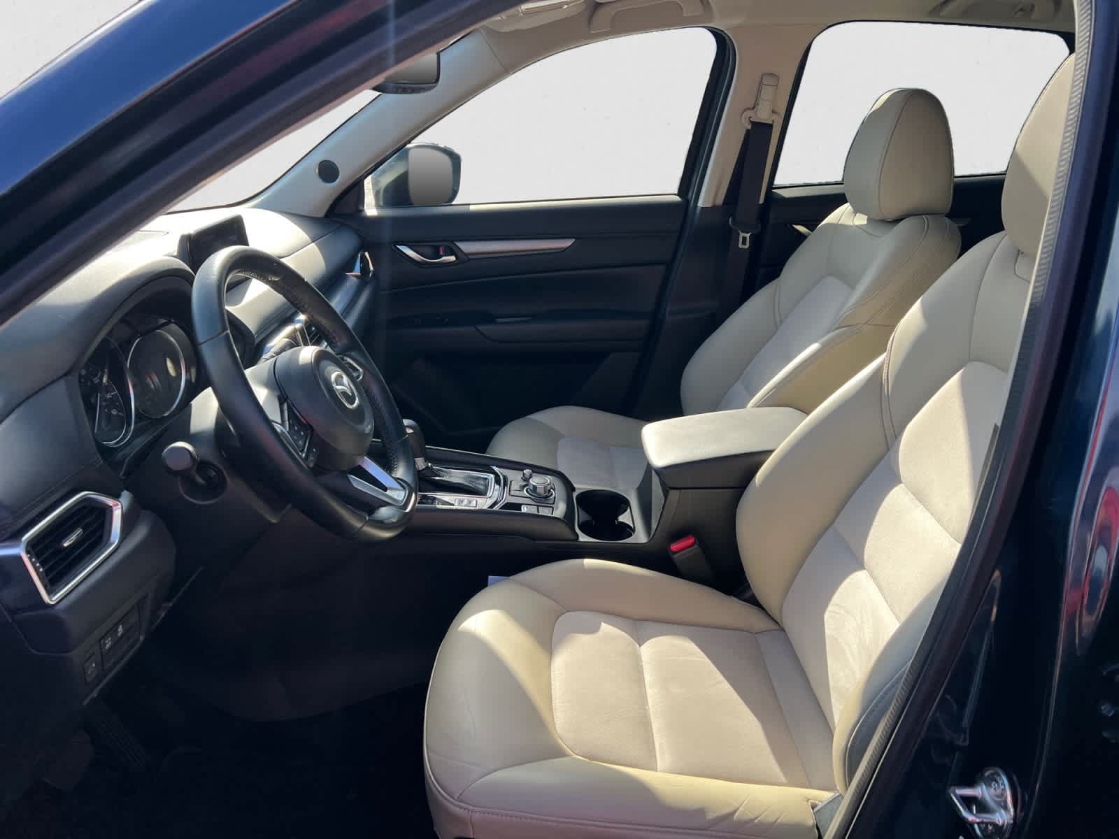 Used 2018 MAZDA CX-5 Touring w/ Preferred Equipment Package AWD/4WD image 16