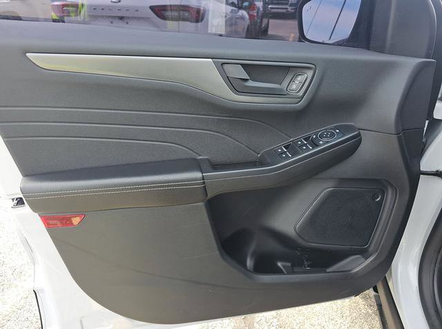 Used 2025 Ford Escape Active w/ Cold Weather Package image 10