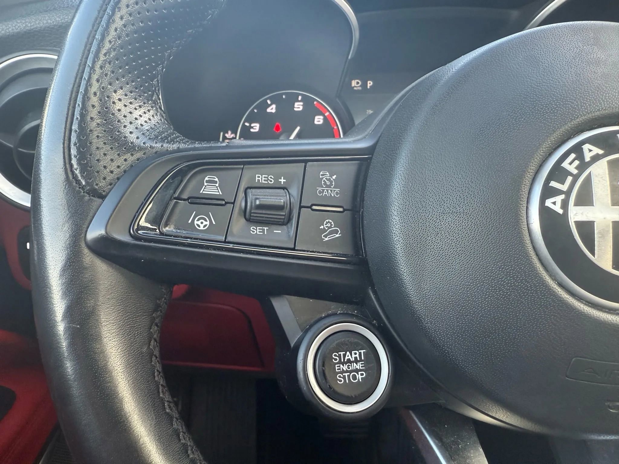 Used 2021 Alfa Romeo Stelvio Ti w/ Active Assist 2 Package TI image 23