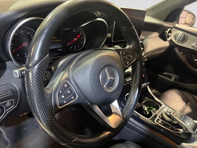 Used 2017 Mercedes-Benz GLC 300 4MATIC image 8